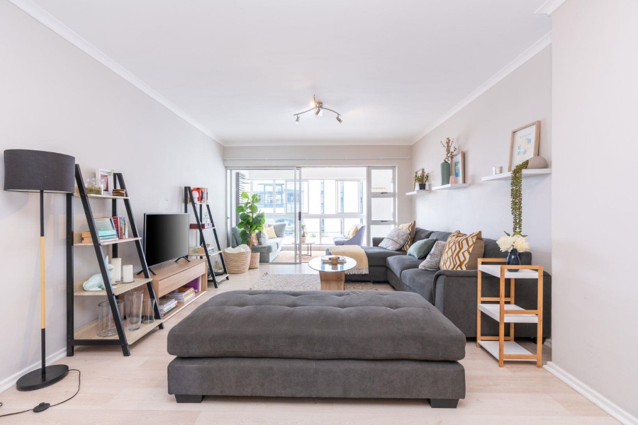 3 Bedroom Property for Sale in Sea Point Western Cape